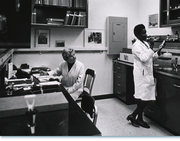 A research lab in the 1980